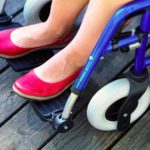 Schuhe tragen nach einer Rückenmarkverletzung: drei Dinge, die du wissen solltest