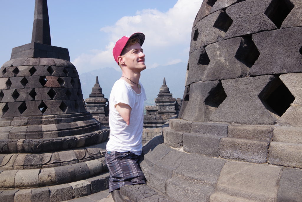 Janis McDavid auf seiner Reise durch Indonesien
